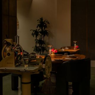 Dama Restaurant - 4