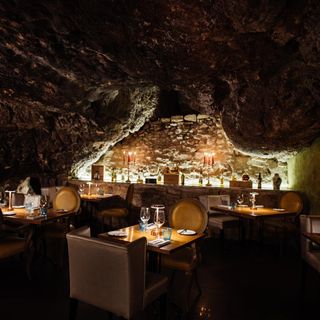 Grotto Tavern - 1