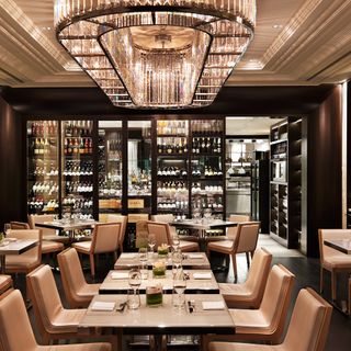 Hawksworth Restaurant - 2