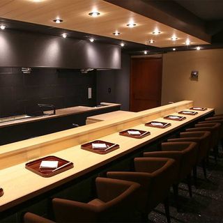 Akasaka Shimabukuro - 2