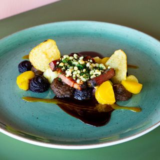 LEV. FOOD & WINE BAR - 6