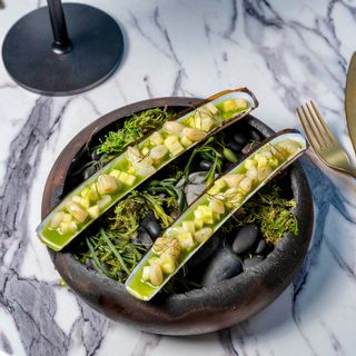 6 Restaurant - Brooklyn - 14