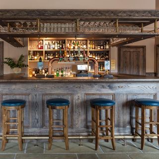 The Kirkstyle Inn and Sportsman’s Rest. - 13
