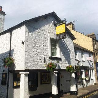 Sun Inn - 10
