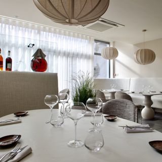 La Table de Marc Tupin - Hostellerie Saint-Germain - 2