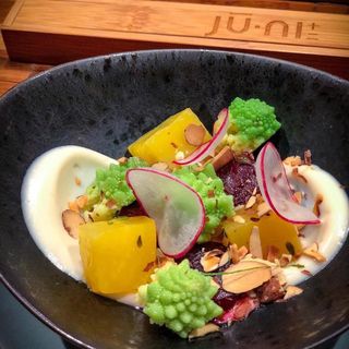 jū-ni - 1