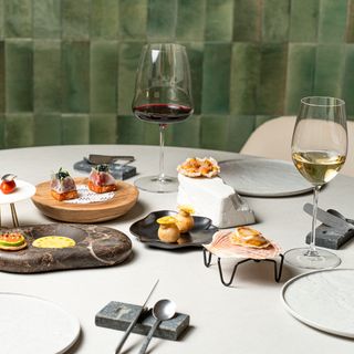 MAE Barcelona - 2