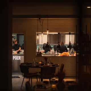 Poer - 3