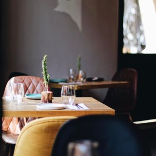 Stagier Bar - 12