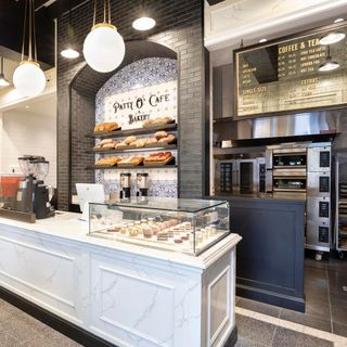 Patty O's Cafe & Bakery - 1