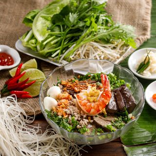 Hồng Phát (Bàn Cờ) - 1