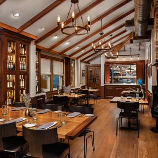 The Nelson Cottage by High West - 13