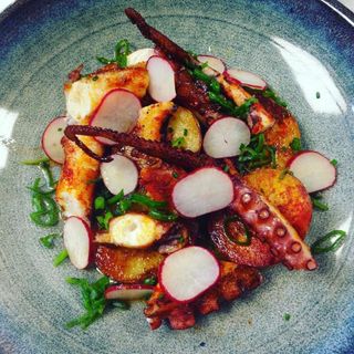 La Bodega - 1