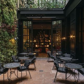 Contraban - Barcelona - 8