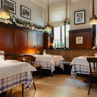 Erno's Bistro - 2