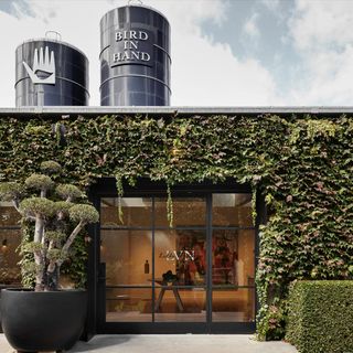 LVN Restaurant at Bird in Hand - 1