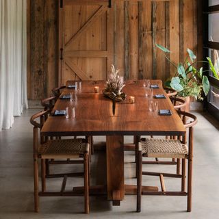 Uberto Restaurant - 3