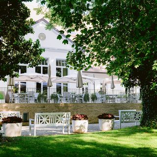 LOUIS restaurant - 7