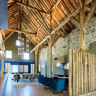 Le Roannay - 4