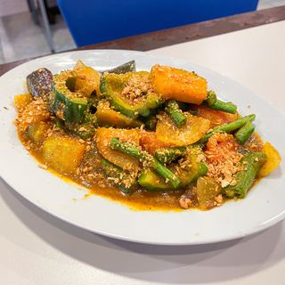 Aida's Chicken - 2