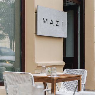 Mazi - 18