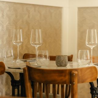 Bistro - 4