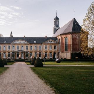 Les Salons - 9