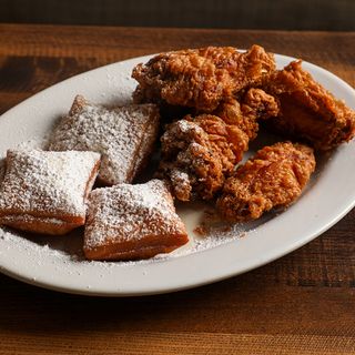 Willie Mae's Nola - 5