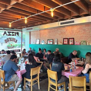Lovers Pizzeria - 2