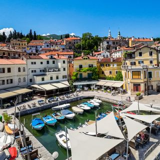 Plavi Podrum - 1