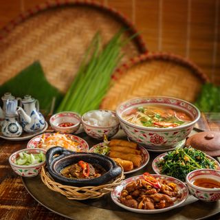 Bếp Mẹ ỉn (Le Thanh Ton Street) - 8