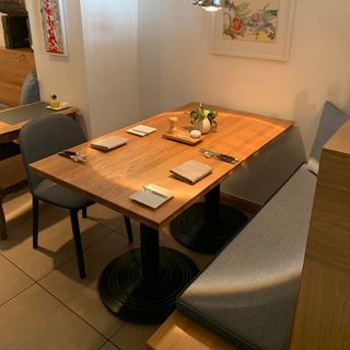 Bistro - 1