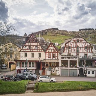 Heim's Restaurant - 13