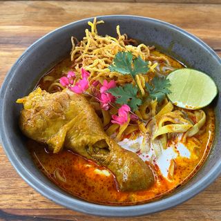 Krua Lawng Khao - 9