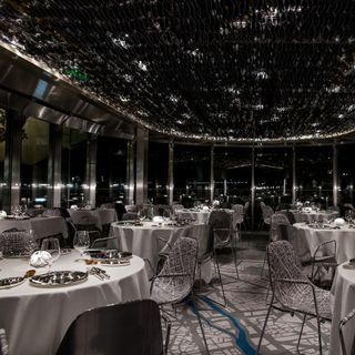 Ducasse sur Seine - 1