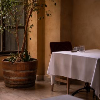 Grotto Tavern - 5
