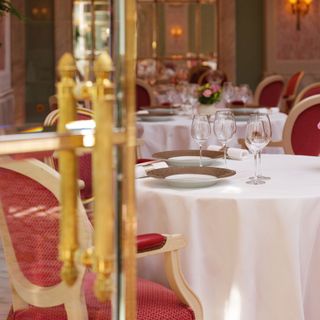 The Ritz Restaurant - 5