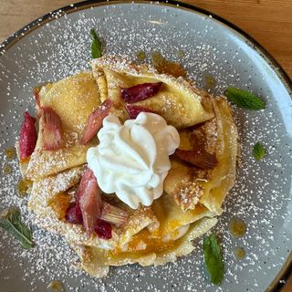 Top Hatters Kitchen - 1