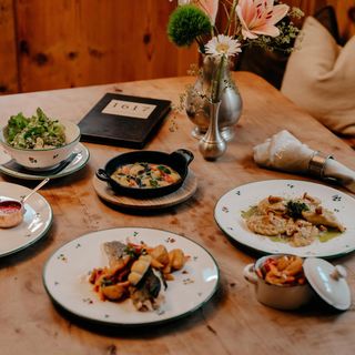Restaurant 1617 - 0