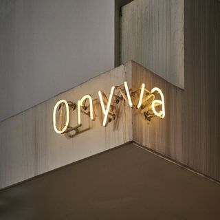 Onyva - 1