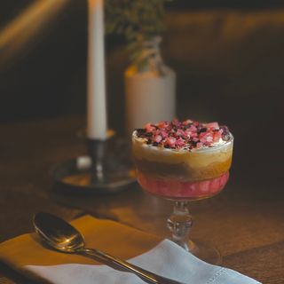 Greyhound Inn - 7