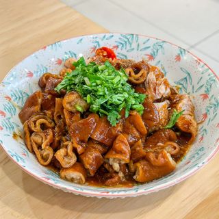 Guang Xing Pork Knuckle - 3