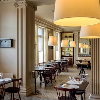 Le Central - 9