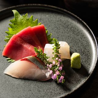 AMA Sushi - 10