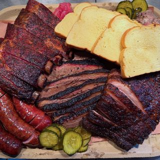 Dampf Good BBQ - 5