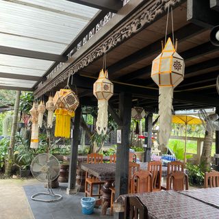 Krua Lawng Khao - 7
