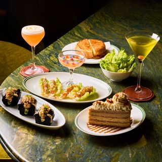 Terrace Boulud by Mandarin Oriental - 11