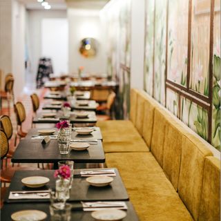 Ly Ly Vietnam Cookhouse - 10