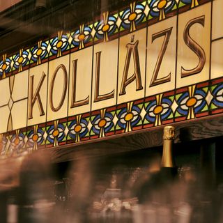 KOLLÁZS Brasserie & Bar - 10