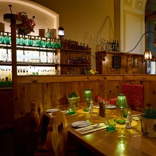 Zum weissen Rauchfangkehrer - 1